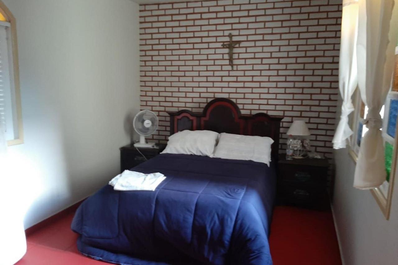 Casa 5 Quartos, Ampla, A 100 Metros Da Praia. Amigos E Familia Sao Bem Vindos A Essa Casa. Venha Viver Momentos Inesqueciveis Aqui. غواراباري المظهر الخارجي الصورة